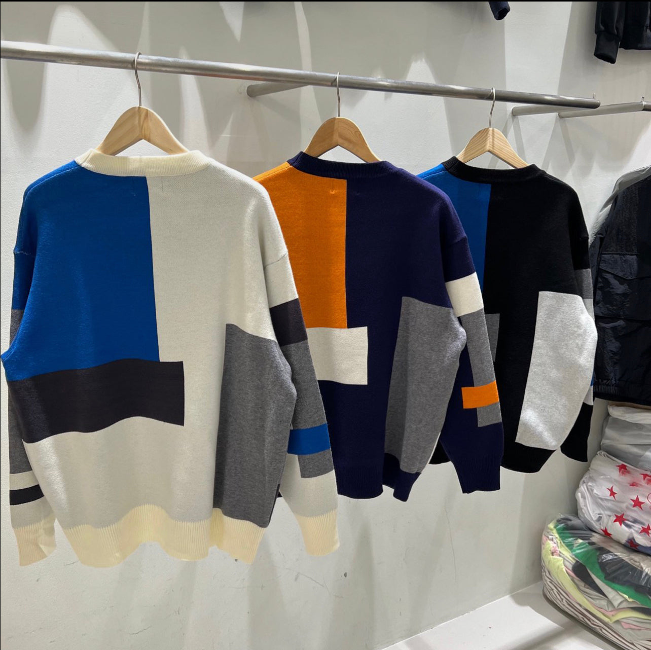 Color Block Heart Knit Sweater