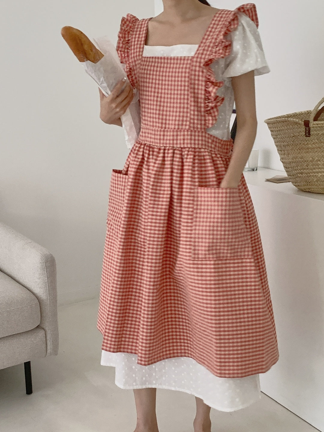 Frill Check Apron